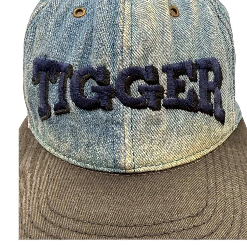 Disney Store Vintage Tigger Denim Snapback Hat Blue Black Made in USA Adult